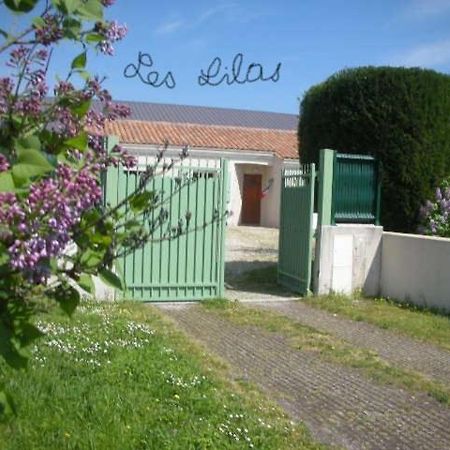 Chambres D'Hotes Les Lilas Рюффек Экстерьер фото